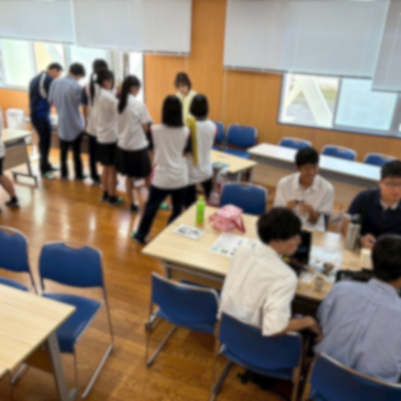 校内居場所カフェの様子